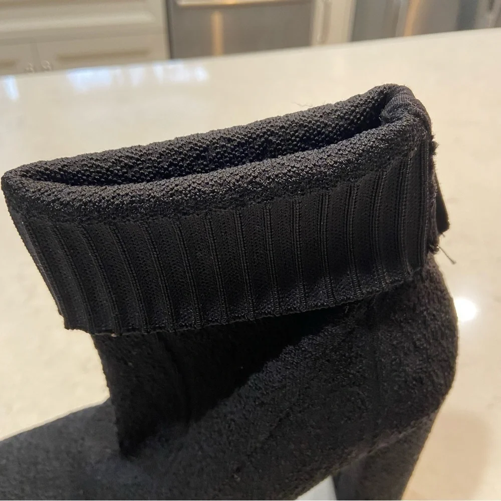 CHARLES by Charles David knit bootie size 7 1/2